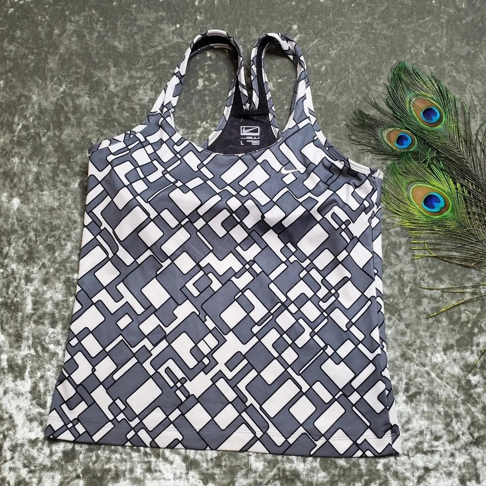 Nike Gray Geometric Print Athletic Tank